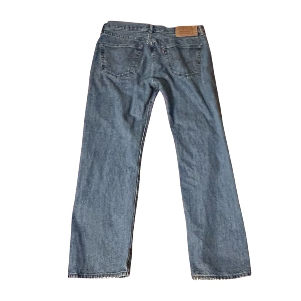 Levi's and Wrangler Relaxed Fit Blue Jeans for Men - Picture 3 of 11